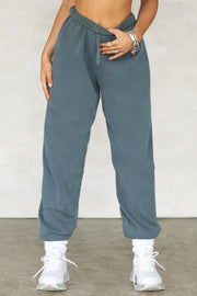 Roomy Track Pant